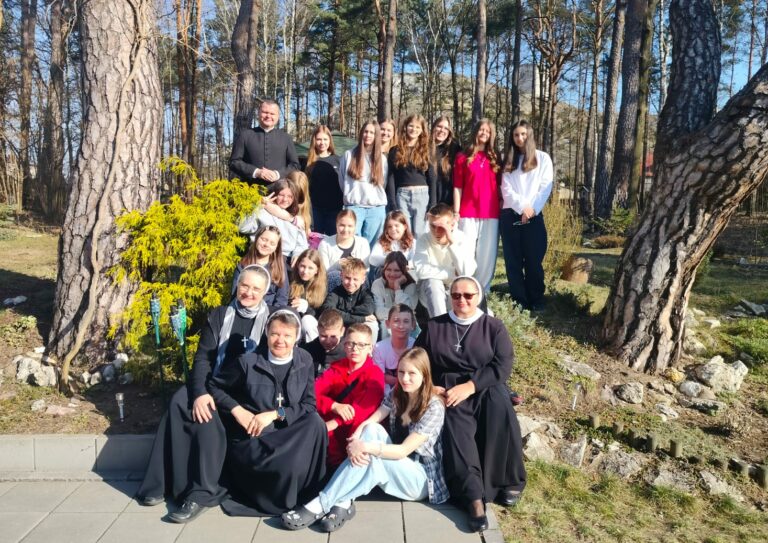 Relacje Świętej Rodziny – Jezus w relacji z Ojcem